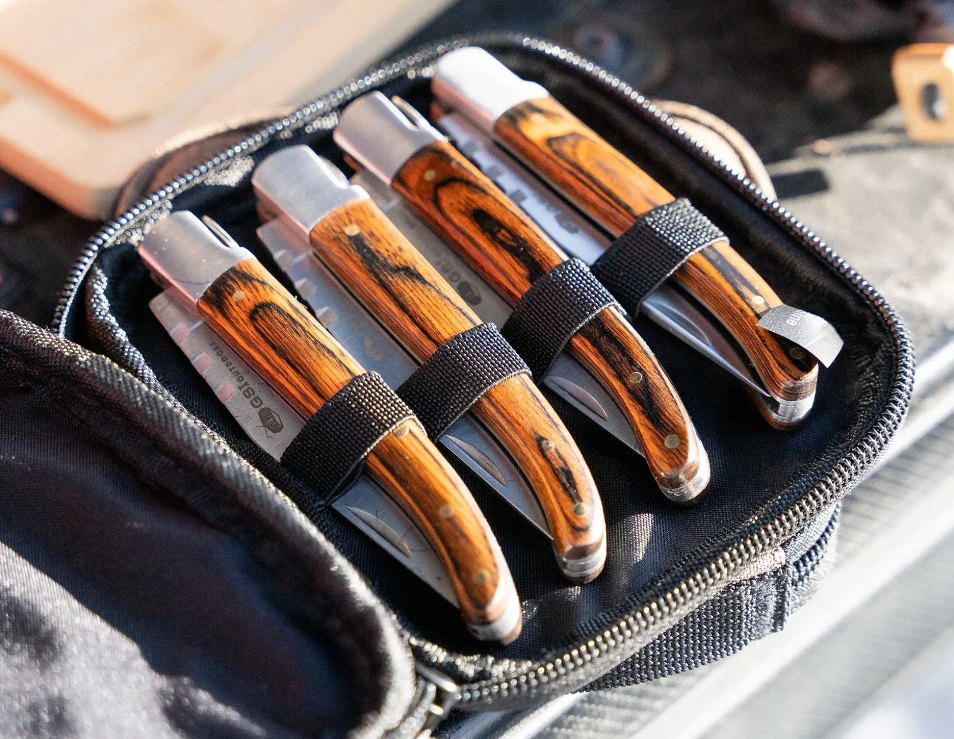 Rakau Folding Steak Knife Set